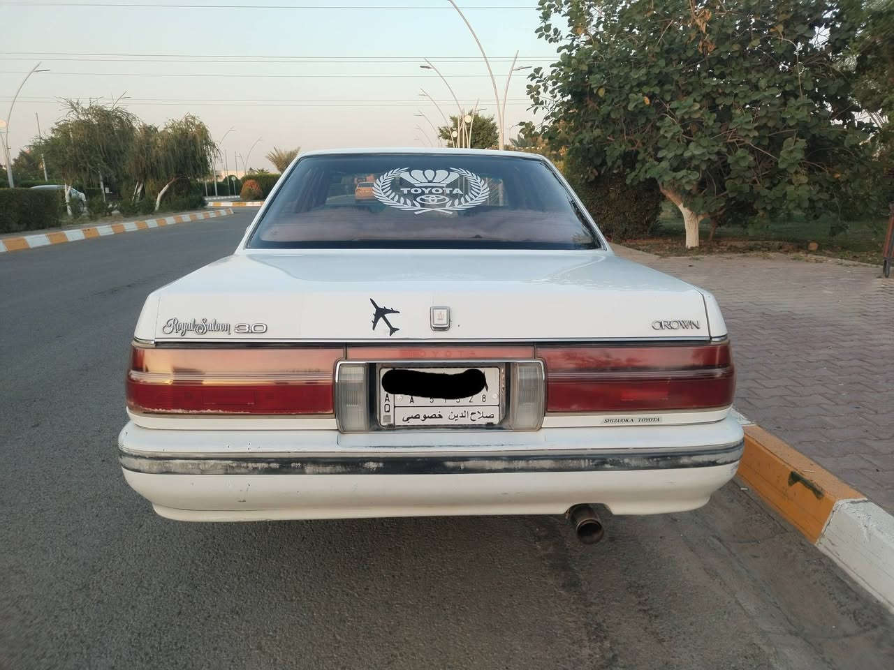 اللهم صلِّ وسلم على نبينا محمد ﷺ                          
للبيع تيوتا كراون هارتوب🇯🇵 محور م91 🎌             
 السيارة نظيفة مال جناي تخم تاير حداديه✅ مكفوله من الصبغ والخياس والضربه القويه كهربائيات كلها شغاله✅  
بيها طخه خفيفه بصفحة السايق مثل ماموضح    
  گير ومحرك شرط محرك 2500 بطه✅  ✈️       
قفل سنتر جنطة سنتر كشن كهربائي مسجل شاشة✅ رقم صلاح الدين ألماني سنوية جديدة شرط التحويل داخلها نظيف السيارة  نصبتها حلوه✅ السعر 55وبيها مجال بسيط حك الجيه البيع نقد فقط مكاني تكريت للاستفسار اتصل ***********📞
