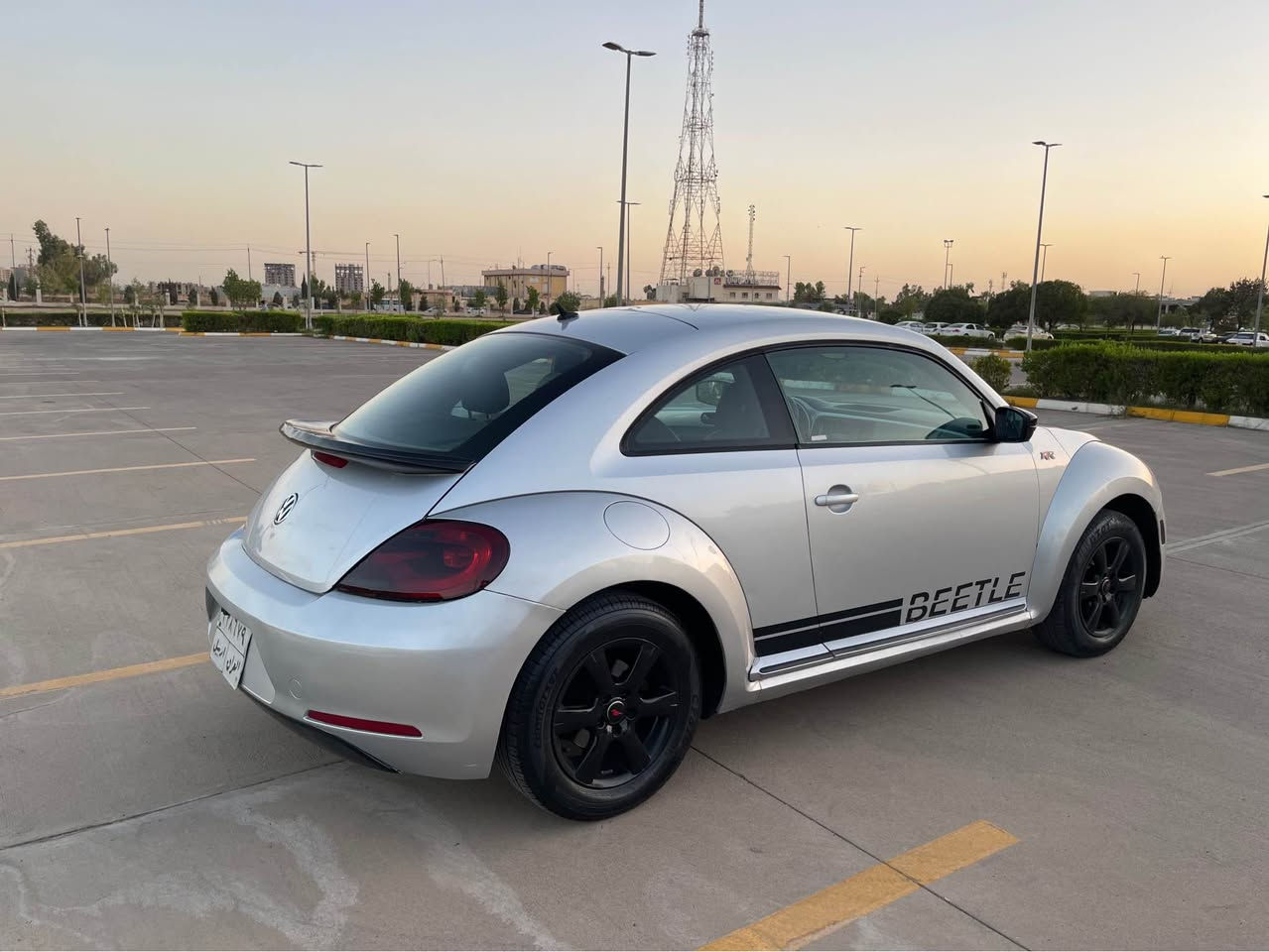 VW Volgs waign
BEETEL
موديل ٢٠١٢ 
٥ پارچه بوياغي هه يه به حيزام ده يفروشم به بي ده عم 
گير عادييه ٥ پستنه زور زور به قوه ته ماشالله ي ده وي يه ك دينار مه صروفي تيدانييه كوشن جلد سارد و گه رم سعريشي ٦٠وه ره قه و مجاليكي كه م شويين هه ولير
*********** أربيل, العراق
