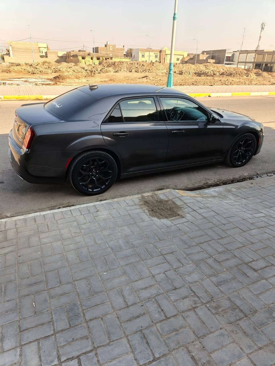 سلام عليكم 
اوباما 2019وارد امريكي 
مواصفات نص فول 
حره السياره بأسمي مداور ثاني يوم 
حادثها جاملغ ايمن 
ماشيه 80mi
السعر 240$وبيها مجال 
رقم التلفون 
***********
