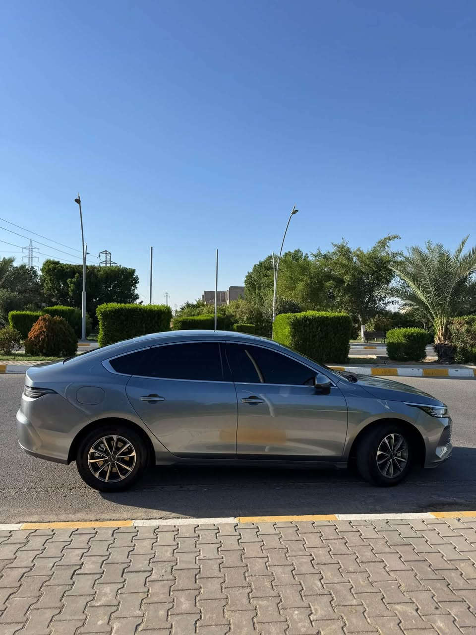 للبيع BYD Destroyer 05
* موديل: 2025
* محرك 1.5L هايبرد DM-i
* Plug-in Hybrid (بنزين + كهرباء)
* قير E-CVT أوتوماتيك
* دفع أمامي
* 5 ركاب
* بطارية Blade LFP
* اقتصادية جداً بالوقود
* شاشة وأنظمة ذكية
* كاميرا وحساسات
* LED
* لون رصاصي
* تظليل كامل
* السيارة نظيفة جداً
************
