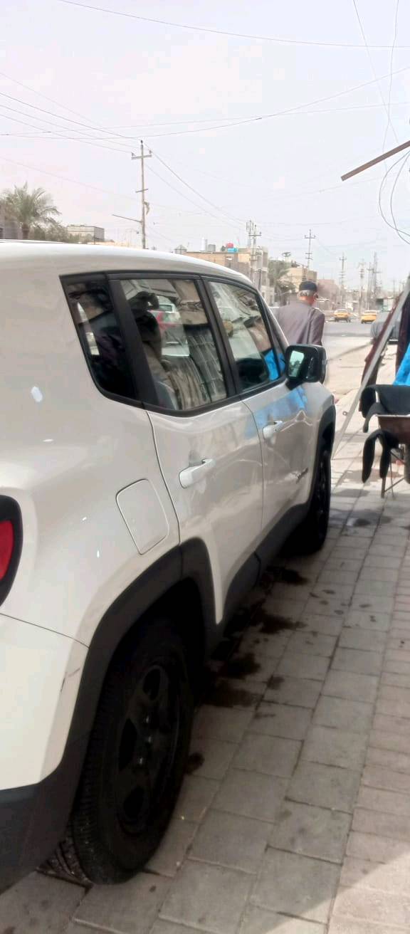 سيارة جيب رانكيد مديل2019

مكينة2400
ماشة75 الف كم
العنوان بغداد
رقم الهاتف/***********