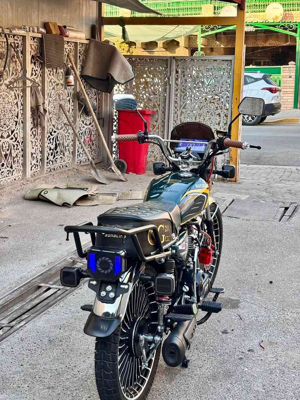 للبيع سونك لنك موديل 2026 دراجه مماشيه صارله اسبوع جديده كلشش زيرو مكينه 200cc جواكيج دراجه مضبوطه مابيه نواقص كفاله مكاني بغداد الدوره السعر (١٠٥٠ مليون وخمسين وبيه مجال )
***********
ابو ال ٩٠٠ ليخابر
