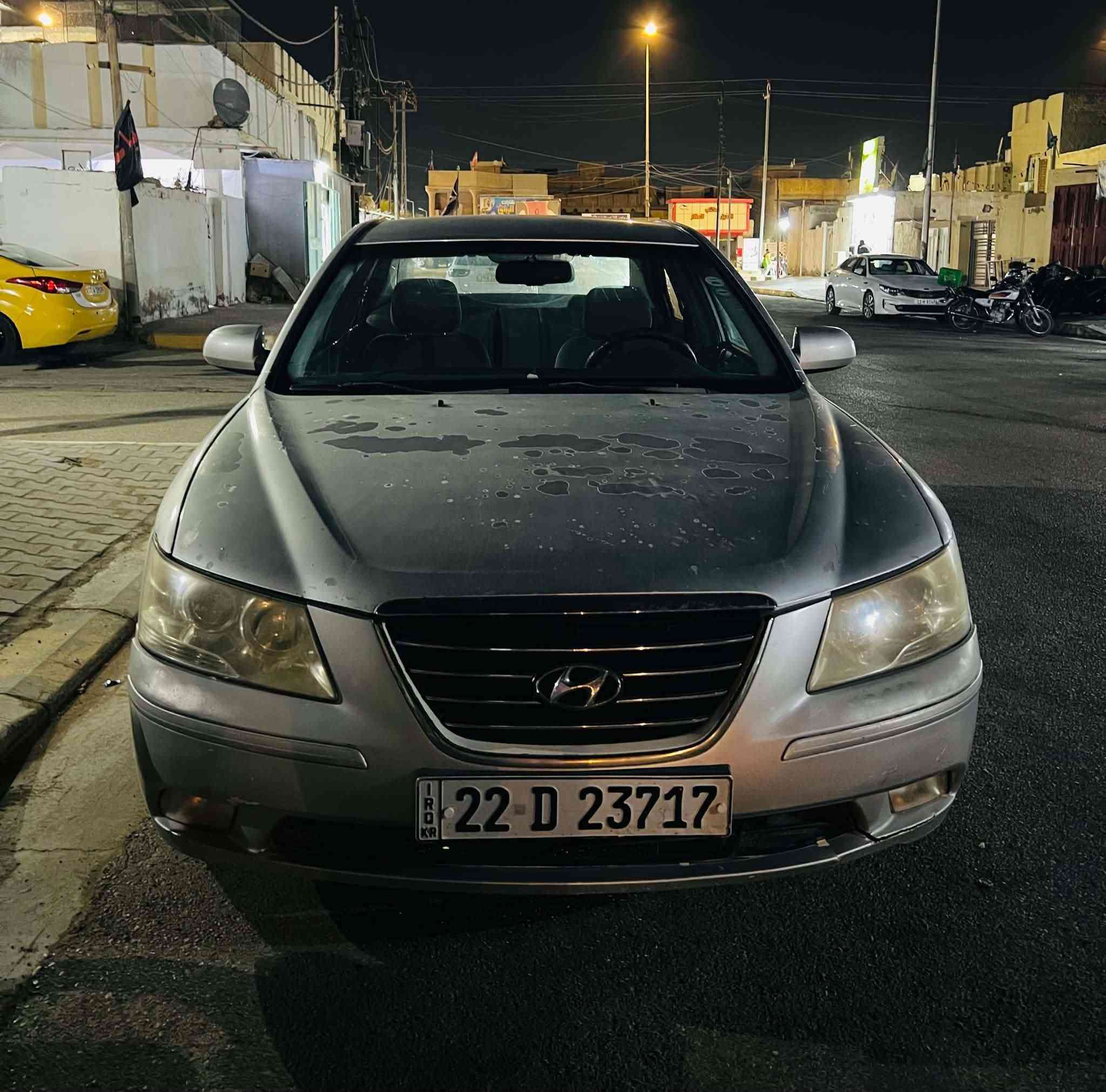 سلام عليكم
سوناتا وارد كوري 
موديل 2009
محرك 2000
موصفات
كشنات جلد
كشن كهرباء
مرايا شفط
تحكمات ستيرن 
داخل اسود
رقم اربيل
بشرط التحويل او وكاله
السياره صبغ 3 قطع  بسبب جراد
مكان السياره واسط كوت  ألخاجيه شارع 40 
سعر 95ورقه او بيه مجال شي بسيط
***********

