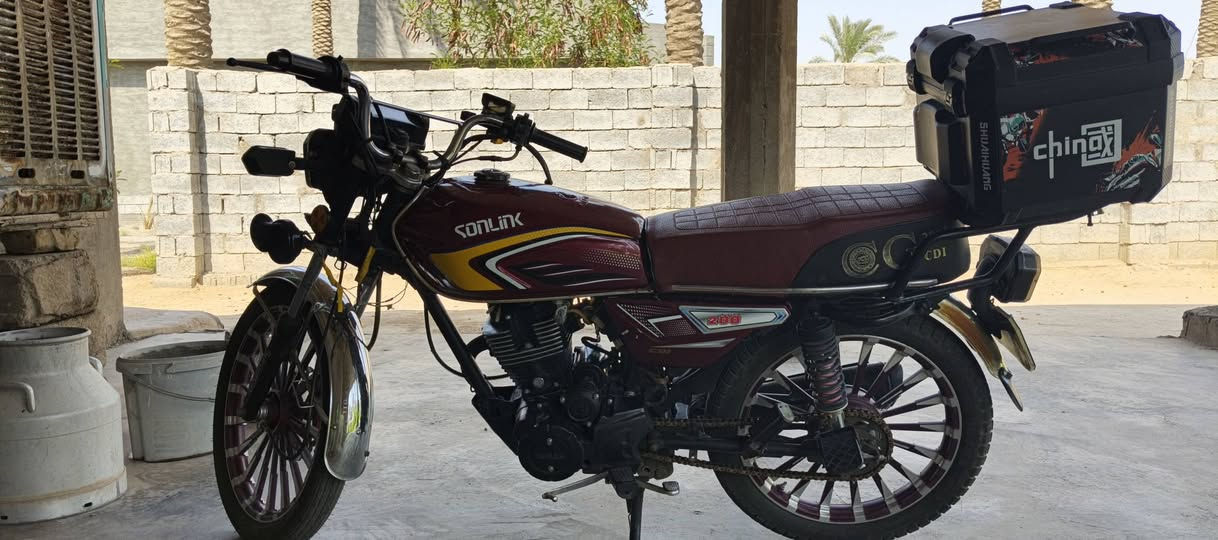 دراجه سونك 25 محرك200 جواكيج
مابيه نقص مكان ابوغريب زيدان
اوراق عدد2
سعر750ومجال بسيط 
***********
***********
