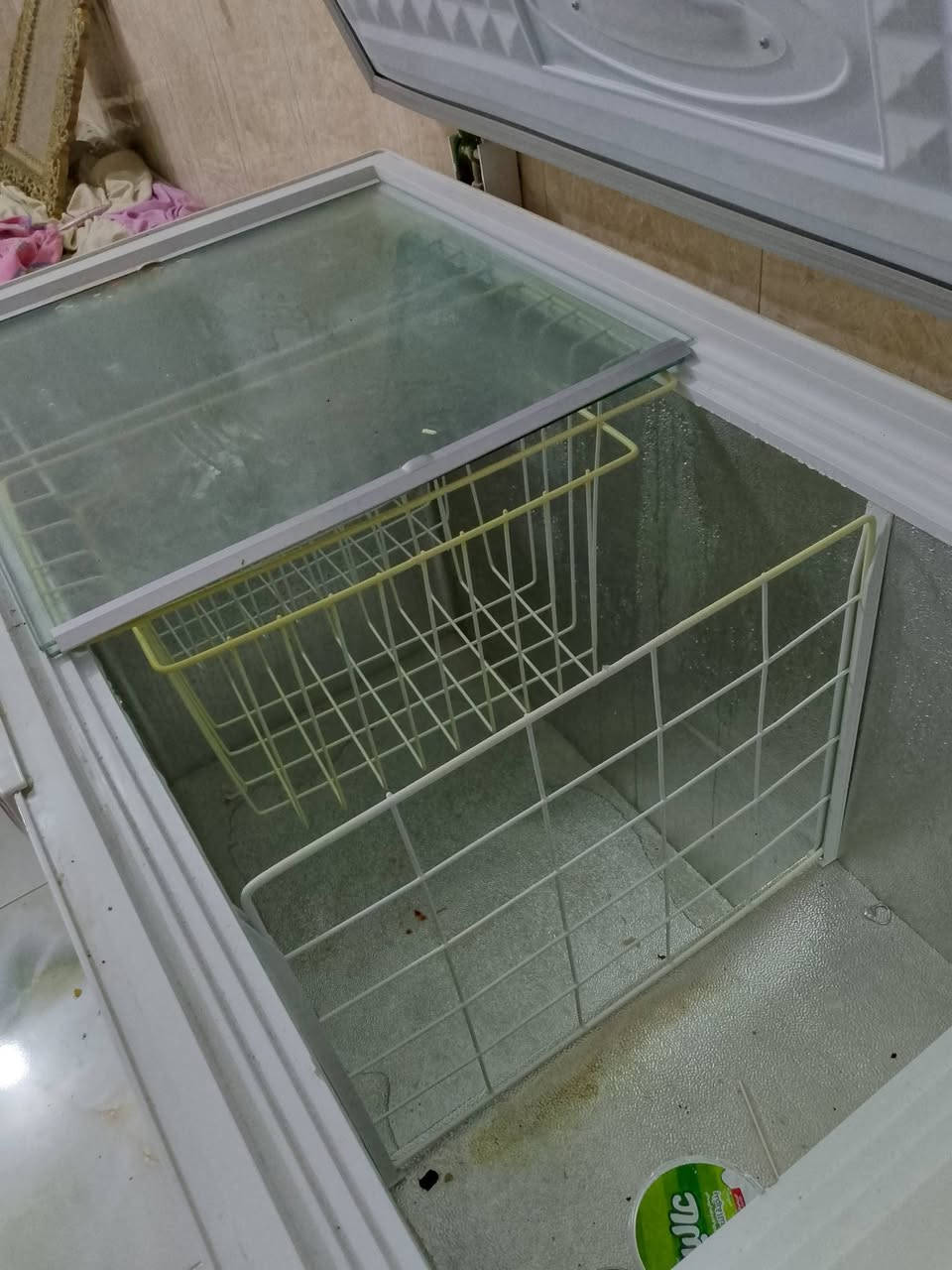 مجمده • مستخدمه شهر ونص • بيه مجال