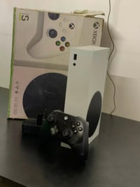 Xbox Series S • موديل ٢٠٢٤ • Game Pass ٤٠٠+