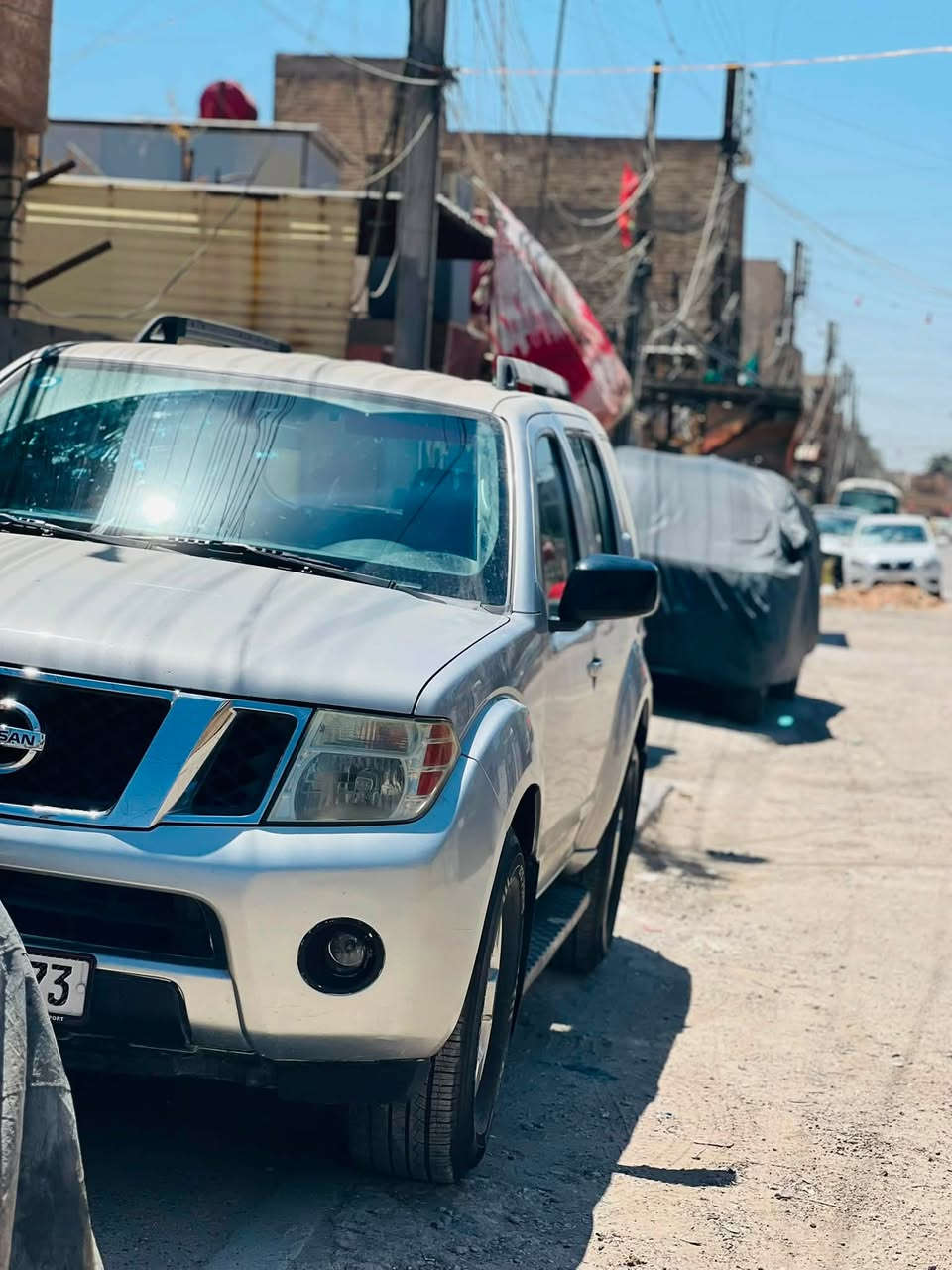 للبيع نيسان باثفندر 2008
وارد امريكي جنطة صبغ وربع باب السايق من جوة صبغ الباقي كله مكفول 
مكينة مكفولة لا تنقيص ولا تبخير 
كير مكفول 
حدادية امامي خلفي جديد 
تخم تاير نضيف 
السيارة تو ويل 
داخل اسود 
تبريد قطعتين 
السيارة نضيفة استخدام شخصي 
السعر 88 وبيهة مجال 
السيارة كاملة درهم متصرف عليهة 
رقم بغداد انكليزي 
السيارة بأسمي 
مكاني بغداد
للاستفسار الاتصال على الرقم ***********
