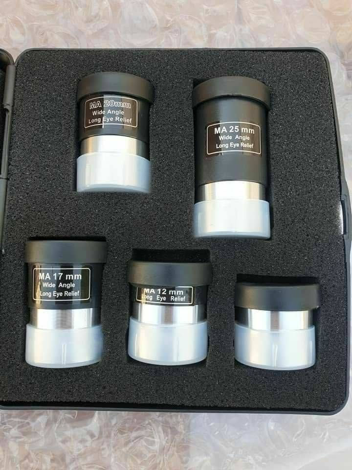 تلسكوب Celestron 114LCM محوسب 
 الغني على التعريف 
استخدام قليل جدا غراضه بعدها بكيس التغليف الأصلية 
مرفق مع بعض الصور الي قدرت أخذها بهذا التلسكوب  
 التقنية : نظام GOTO محوسب يحدد موقع 4,000 جرم سماوي تلقائيا 
السعر ٣٥٠ الف وبي مجال 
تقدر تبحث وتشوف سعره الأصلي بالموقع 
العنوان بغداد 
***********
