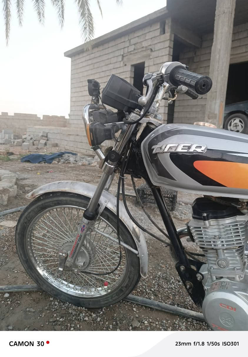 السلام عليكم للبيع موطور تايكر 4كير موديل19 كهربائيات شغاله نشاط فول لاصرف ولا بخار محرك مفتوح مره وحدا بعدو جديد صوت فول عالي السعر 375اوبي مجال قليل الاستفسار على الرقم ***********
العنوان ناحيه الزاب قريه شميط

نص مكتوب في الصور:
- CAMON 30 23mm f/1.8 1/50s ISO302
- CAMON 30 23mm f/1.8 1/100s ISO146
- CAMON 30 35mm f/1.8 1/50s ISO432
- CAMON 30
- 23mm f/1.8 1/50s ISO301
- CAMON 30  23mm f/1.8 1/50s ISO387
- CAMON 30 23mm f/1.8 1/50s ISO250