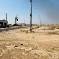 قطعة ارض للبيع مناسبه جدا للاستثمار قرب مجمع الارض الزكيه مساحه 200 مت...