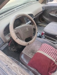 بيجو اكد • ٢٠١٥ • كراده داخل