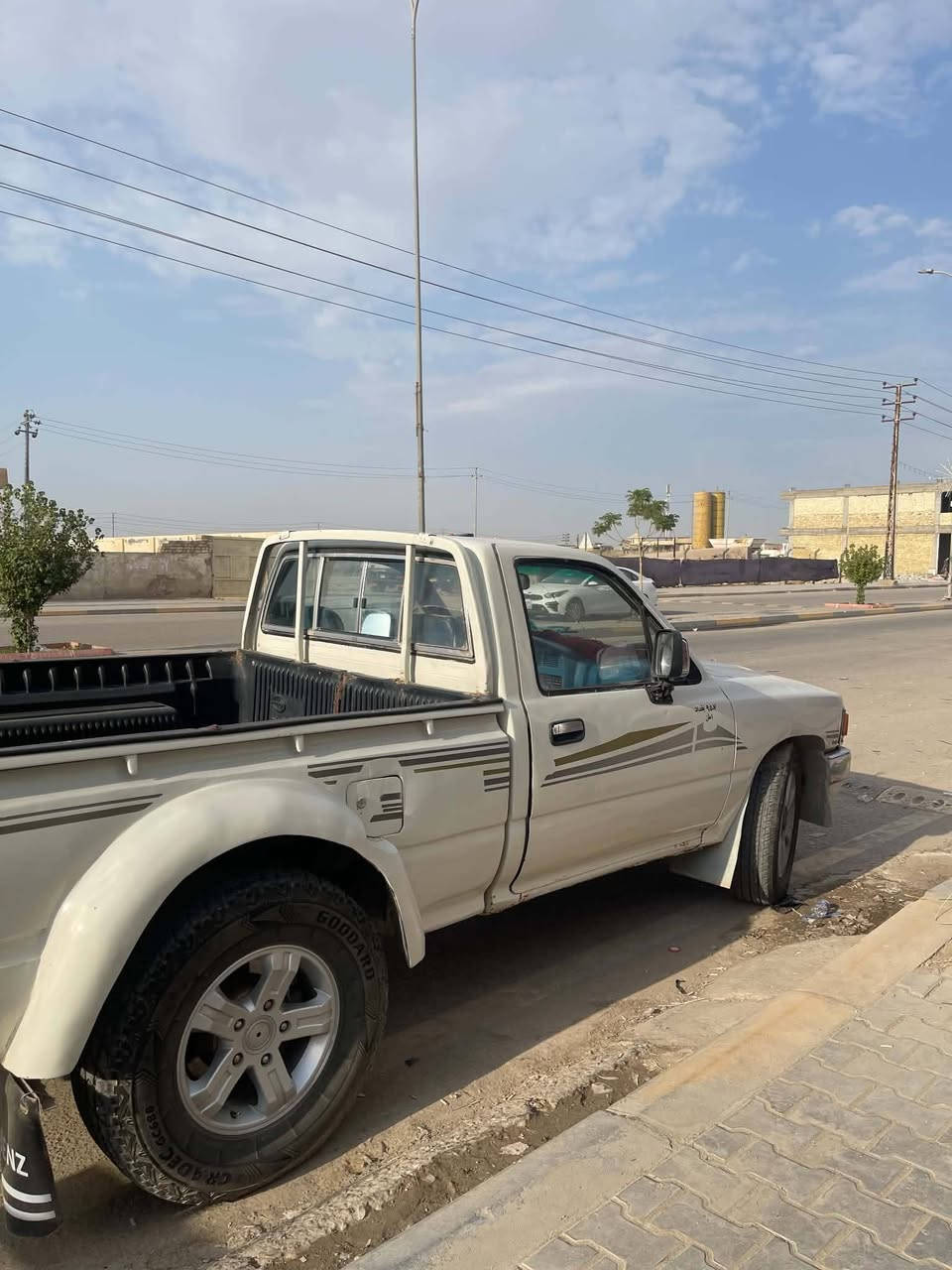 للبيع موديل ٨٩ للتواصل ***********
