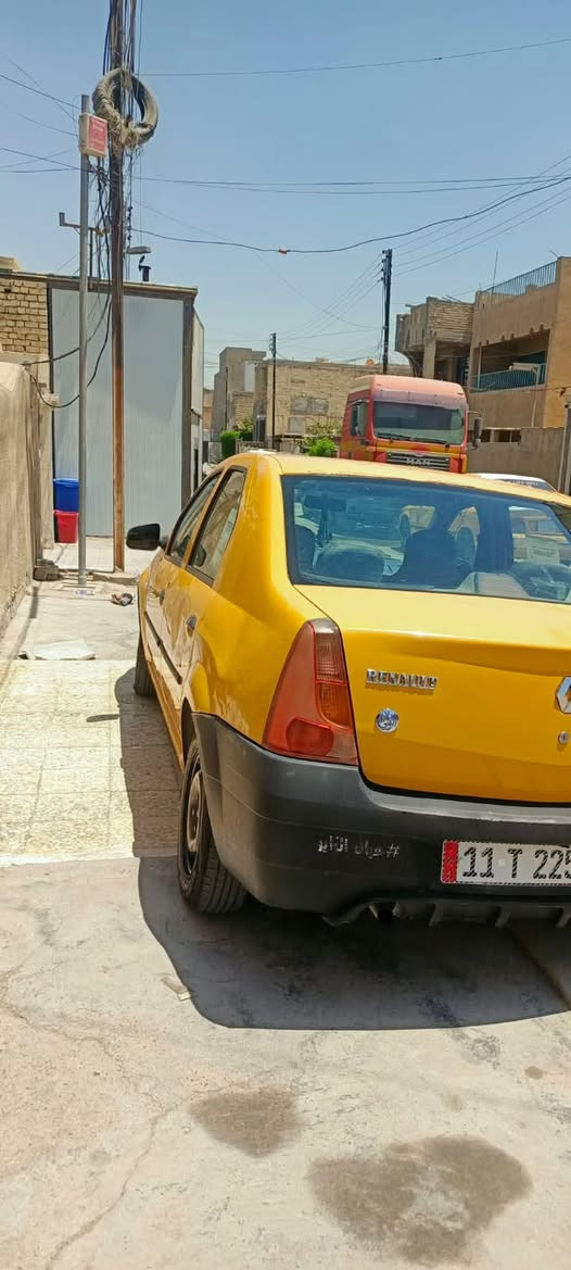 رينو لوجان • ٢٠١٠ • كمبريسر واكف