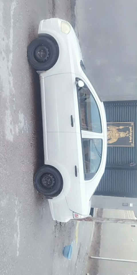 محرك 1600نضيف وخير من الله
كير خير من الله
تبريد ثلج
حداديه كله جديد تبديل قبل ايام دبلات اماميه وخلفيه ودسكات وبنزات
كهربائيات كلهه جديده وشغاله
دكم كهربائي 
تحكم مري جانبيه كهربائي
سنويه لغاية 2027

السيارة مال جناي لا مشتغله تكسي ولا شي فقط داخل الحلة
ماشيه 205 الف
سعرها 67 ورقه بيها مجال بسيط مو شراي لتخابرني بشرفك 
*********** فقط اتصال ماكو ماسنجر
