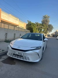 كامري 2024 داتا شو  رادرات بانورما بولاريز كشنات جلد + كهرباء شحن موبا...