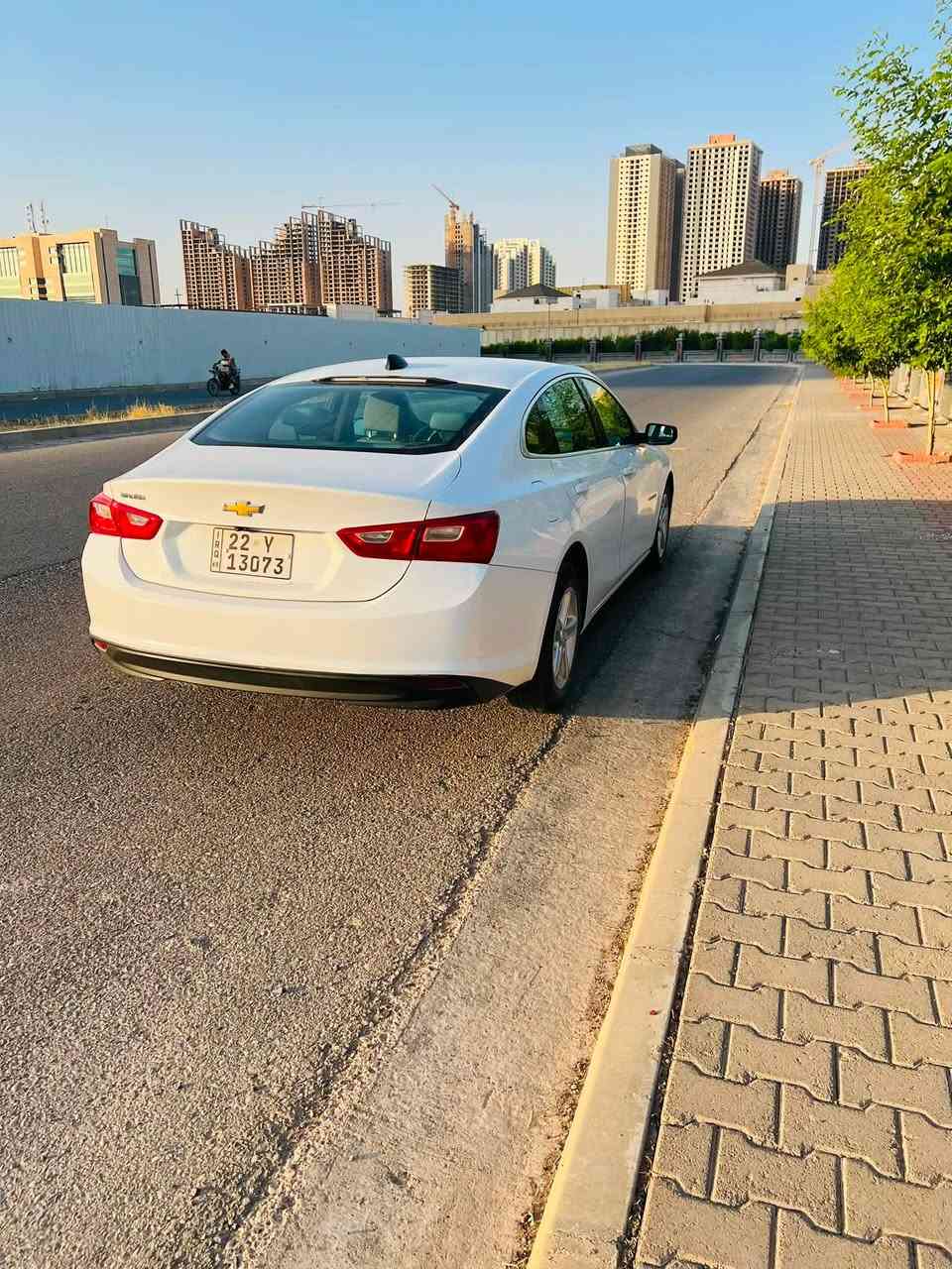 السلام عليكم
ماليبو ٢٠٢٣ وارد امريكي مواصفات LT فول عدي الفتحي رقم اربيل الدولي سيارة ب اسمي تحويل خرامة ب شرط كير محرك ب شرت بيها قطحتين و نص ماشية ٣٦ الف مايل ماشي  محرك ١٥٠٠ توربو سعر ١١٨ بي مجال 
رقم تليفون *********** 
واتز اب فايبر
