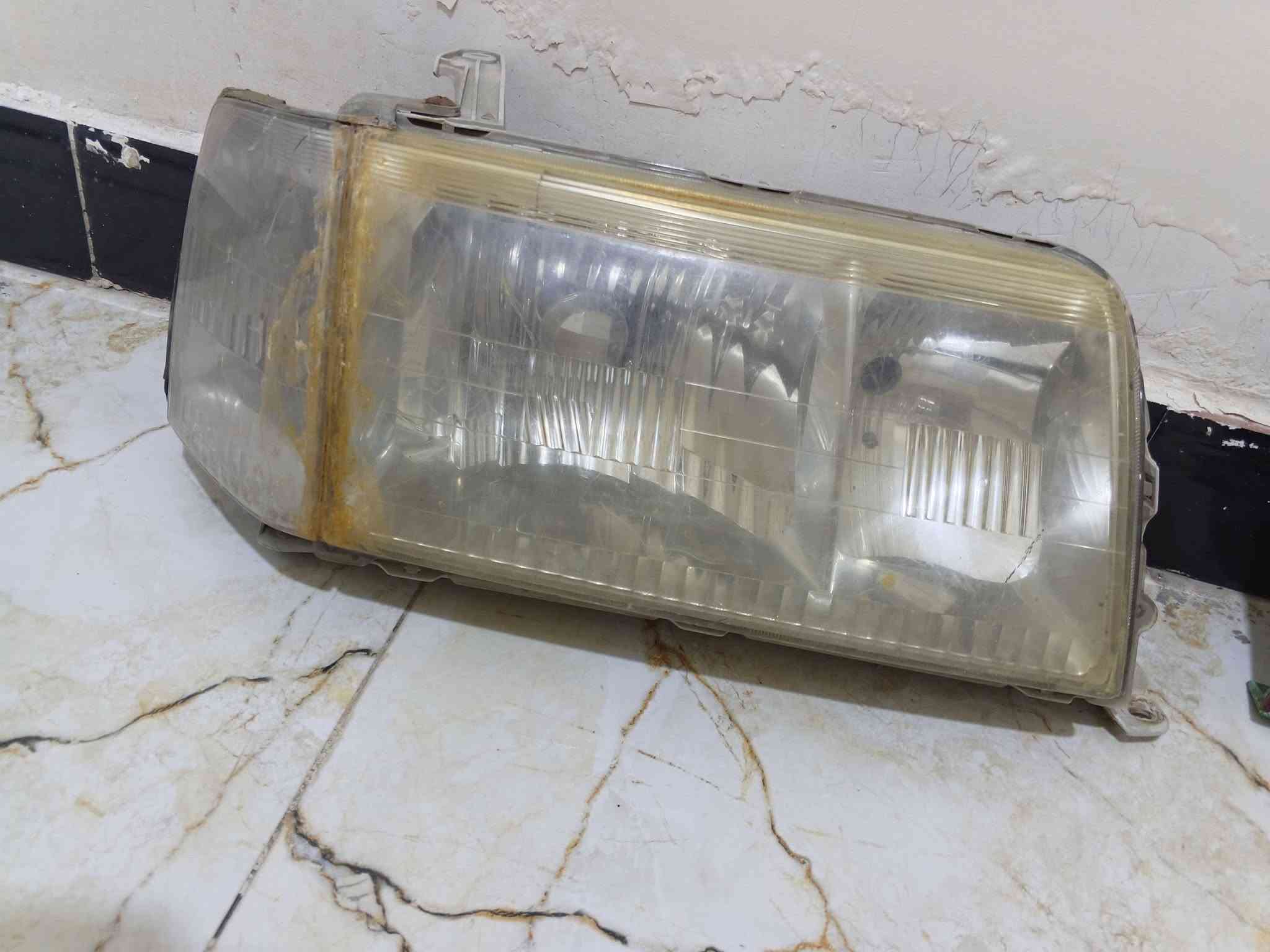 سلام عليكم للبيع كل هذن بصوره جاي شوفوهن يتكونن من 6 قطع مستعملات ب50الف رايدهن عندي توصيل كل محافضات مكاني بصره ابو الخصيب هذا رقمي ***********
