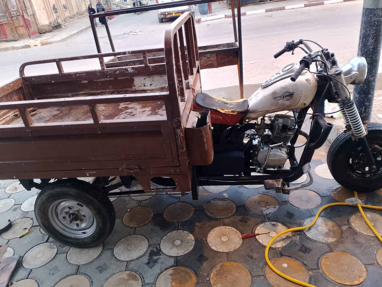 ستوته كلك كلك
ناصريه الفداء شارع المدارس 
شاصي كفاله اي زنجار اي خياس اي لحيم ماكو 
مكينه مجفته قبل 5 ايام اول مره تنفتح 
كابريته عقل فلنجات بنزات  كله جديد. ضفيره كهربأيات سلف كلوبات كله شغال
نكرت سلف وروح وين ماتريد 
هندر هم بس واحد وروح وين ماتريد

مال شغل  سعره 800 ولشراي يشلع عيوني
واتساب ***********
