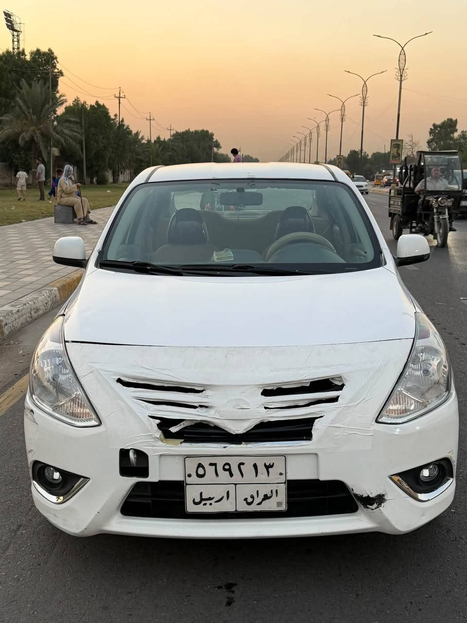 السلام عليكم سني هندي 2020 ام البليته الزركه مكفوله عده الباب الوره الصدر بي ضربه فقط السعر ( 92$) مكاني بغداد زيونه *********** سياره نضيفه وجاهزه بدون نقص تبريد ثلج لايت زنون شاشه جبيره تحكمات ستيرن الشراي يتصل
