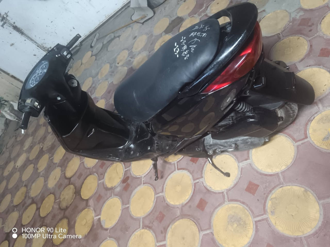 دراجه بريز للبيع اي نقص مابيه دراجه حلوه خير من الله سعره ٧٥٠الف وبيها مجال مكان بغداد السيديه تقاطع درويش اتصال ***********
