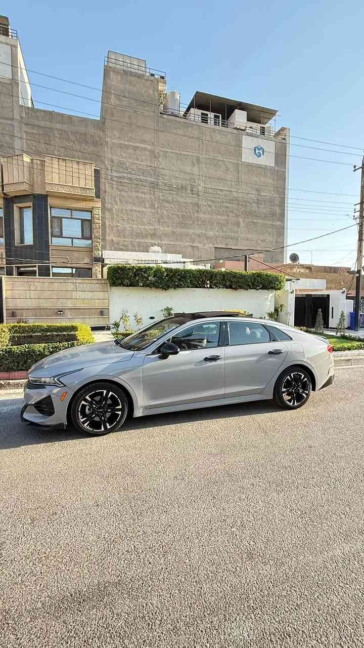 كي فايف رقم اربيل
موديل 2023
السعر 176 🔥🔥
حادثها موجود بالصور… و السياره كلش نظيفه مكانها المنصور
***********
