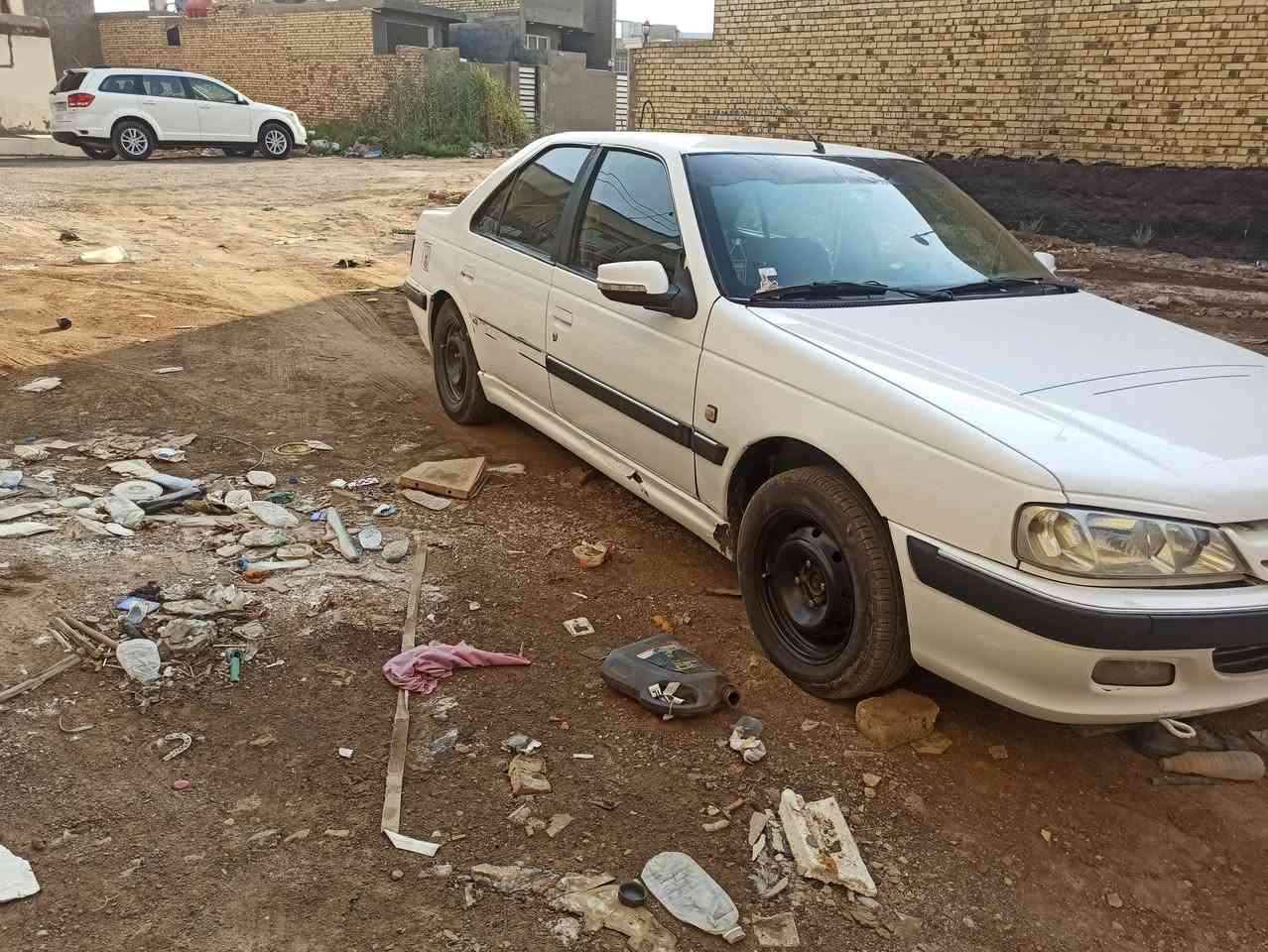 موديل 20 رقم واسط بيه ضربه بل جاملغ الخلفي
تبريد ثلج مكينه بيه دخان
 
مكاني كوت الخاجيه 

سعره 55 وبيها مجال 

***********
