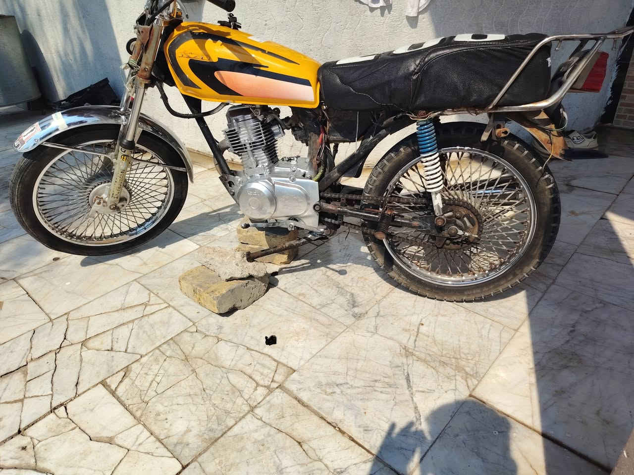 سلام عليكم دراجه 4كير كلك كلك  للبيع شغاله كلشي مابيها مكانها السنيه السعر 230وبيها مجال ***********
