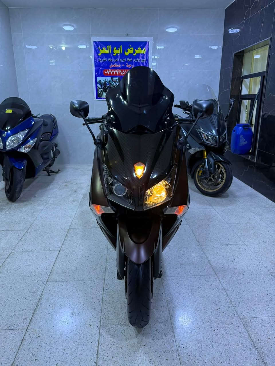 بسم الله ما شاء الله 
TMAX 530 2015 برونزي ماكس
قطعة بحالة الشركة 
جدادة و نظافة 100/100
المسافة المقطوعة 28km
بدون مراوس وبدون رقم فقط عقد المعرض
العنوان مدينة الصدر شارع الفلاح قطاع 12
الراغب بالشراء هـ***********
