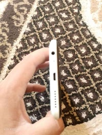 ايتل فيجن 3 • ٦٤ جيجا • نظيف ٨٠٪