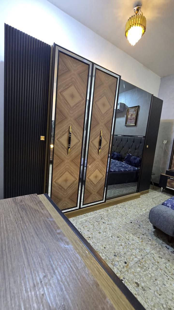 غرفه 8قطع جديده مستعجل عليه شراي تصال ع رقم 
***********

