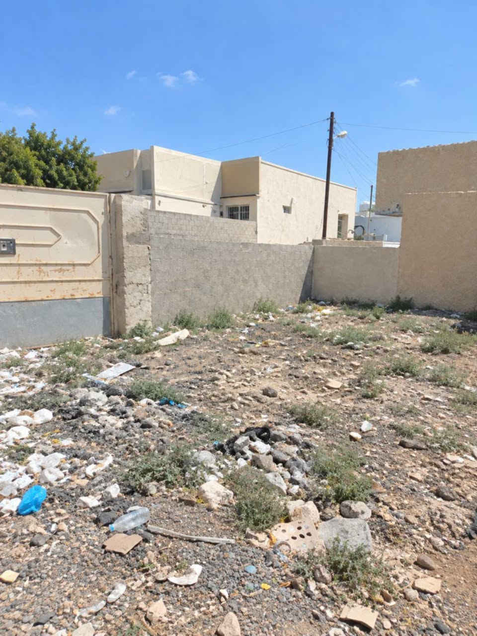 قطعة ارض للبيع زراعي سند مساحة 130متر 6500×20بغداد التاجي ام العظام عماد رحيمه مقابيل الاروائي النظيف ركن كافة الخدمات موجوده تم الرد خاص ***********
