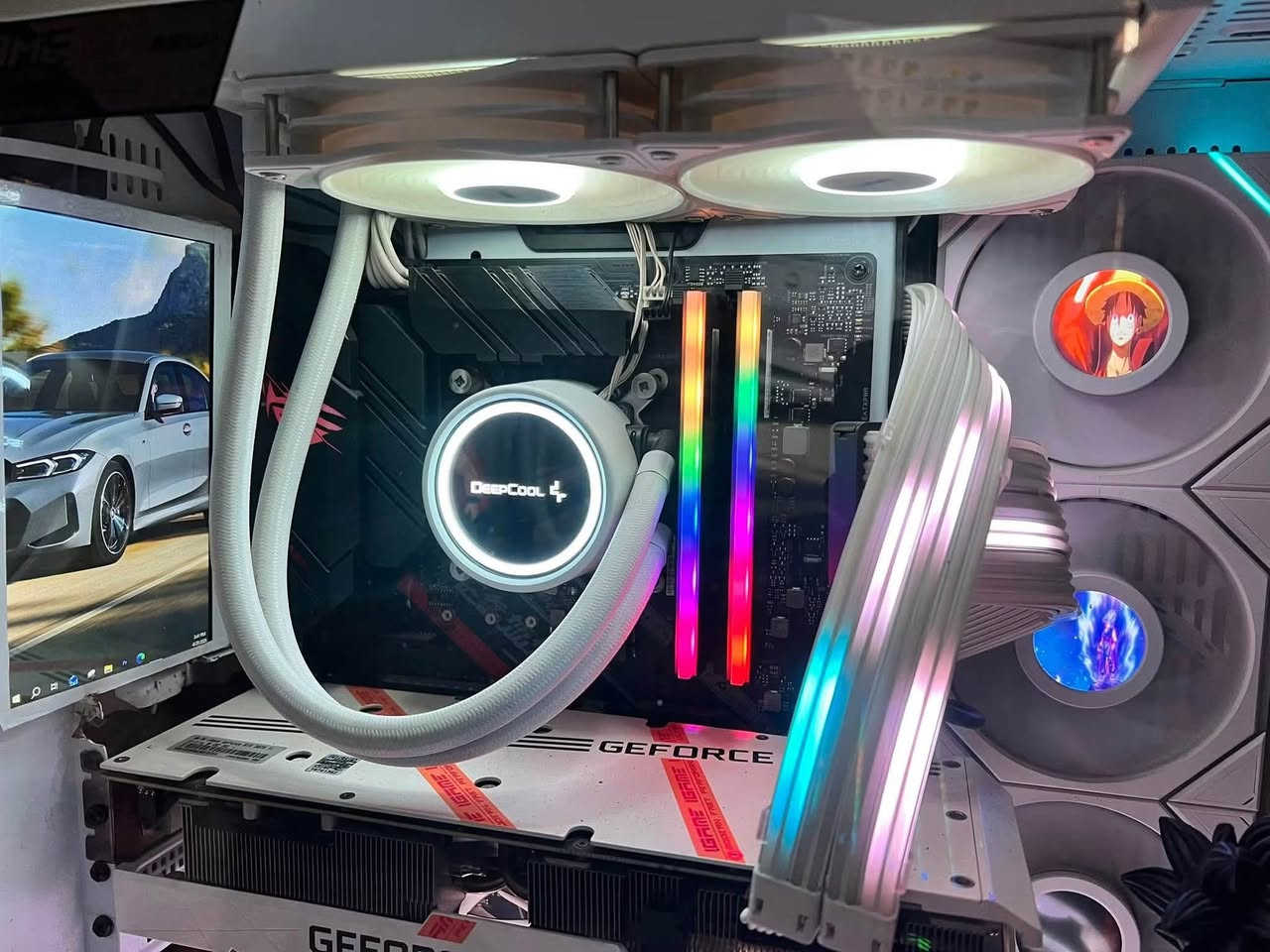 معالج Cpu : cori 7 10th 10700
كارت شاشةGpu : igame colorful 3070ti 
 رامات Ram : auras 8*2 3333mhz 
 المبرد Cpu cooler : deep cool v2 240mm
 المذر بورد M.B B460 H high performance 
باور سبلاي P.s 1000 msi
شاشة صغيرة داخل الكيسDisplay 7inch 60hz touchscreen 
 شاشة Display 27 inch 120hs 1080 sades

 Samsung Odyssey G7 32inch شاشة

SSD m.2 1T واحد تيرا
Hard 4T الهارد ٤ تيرا 
الكيس Case : xigmatich aquaris plus 

‏Extinction cabel for gpu and cpu power عدد ٢
Van lianle 3 display  ٣ مراوح ليان لي ام شاشة 

keyboard كيبورد مرتب وايرلس 

Shortcuts panel زر اختصارات ابو ٦
Camera emeet 4K كاميرا

headphones razer سماعات رايزر 

microphone Fountechمايكروفون من شركة فاونتك 

ميز ١٢* ٦٠
microphone Fountechمايكروفون من شركة فاونتك 

ميز ١٢* ٦٠

#ملاحظة ابيع شلع ما ابيع قطع 
اسباب البيع ماعندي مجال الها لان موظف وصاحب دوام 
الاستفسار 
سعر ٢.٢٥٠.٠٠٠ مليونين و٢٥٠ 

***********
