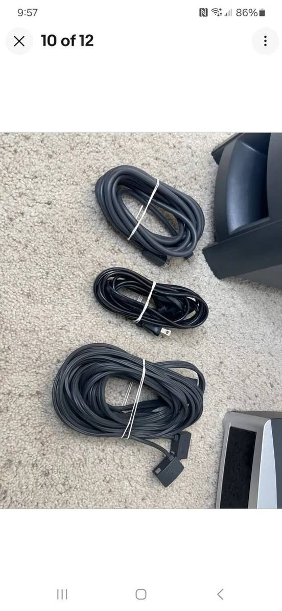 BOSE AV3-2-1🇺🇸مع الكارتون مع جميع الملحقات بالجيس أمريكي
للحجز *********** وتتهنون بي
