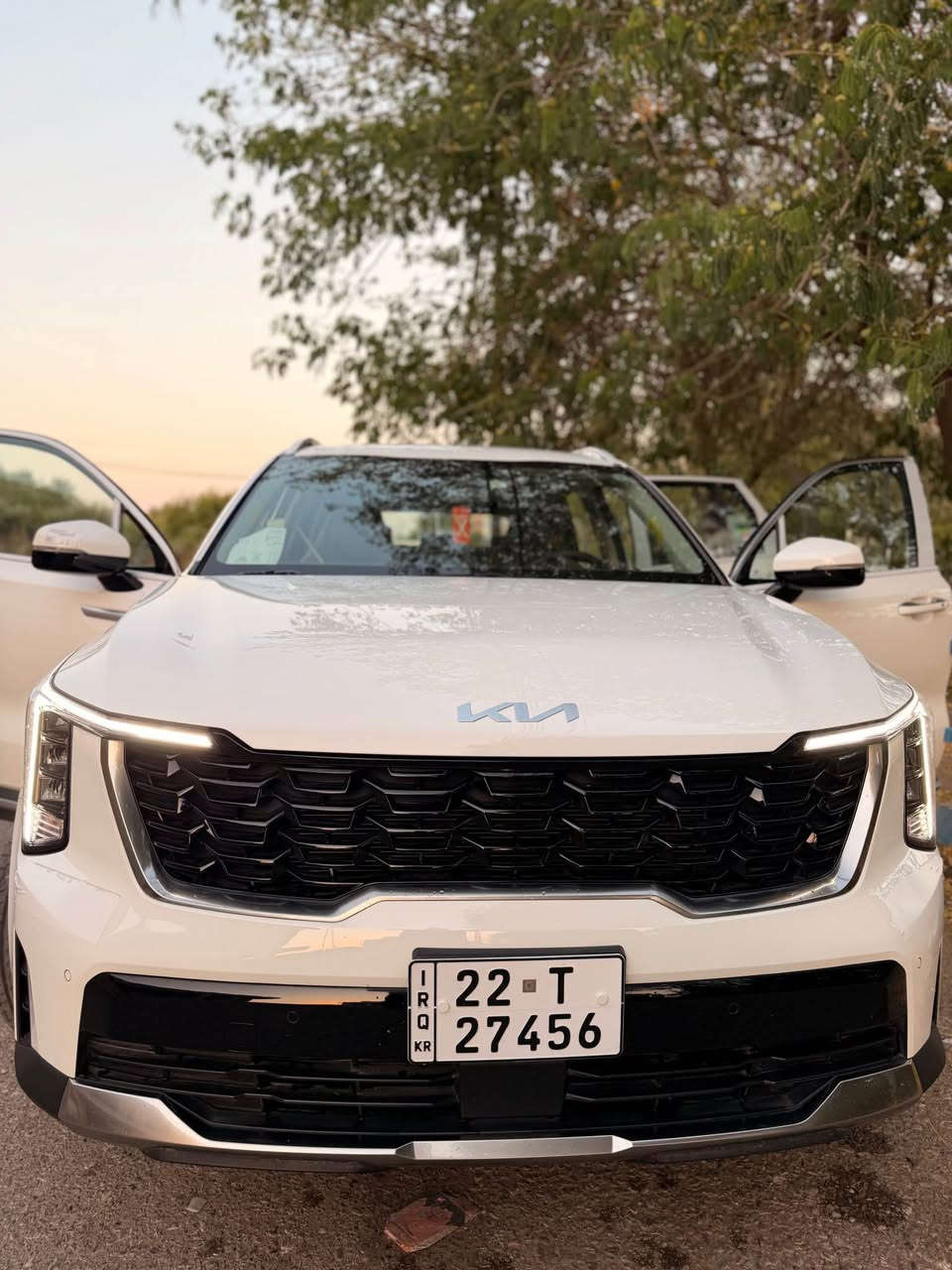كيا سورينتو 2025 الشكل الجديد 

كفالة عامة

الممشى: 2500 كم فقط يعني زيرو 

المواصفات:

- محرك 6 سلندر

- 7 ركاب

- ويل 20

بصمة

تشغيل عن بعد

- كامره وحده 

- قمارة حديد

- مقاعد كهربائية مخمل

- شحن لاسلكي

- كير ماوس

- حساسات أمامية وخلفية

- جنطة كهربائية

- ومواصفات أخرى عديدة

الحالة:

- سيارة ماشية 2600

- كفالة عامة

- رقم اربيل بااسمي 

- تحويل مباشر ثاني يوم

رقم *********** كركوك, العراق
