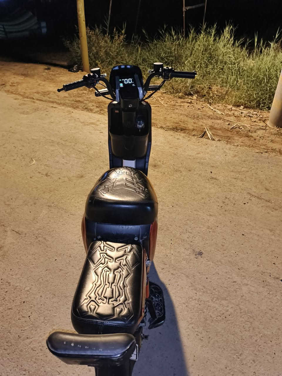 موديل ٢٠٢٥ • بطاريات جديدة • شاشة مكسورة
