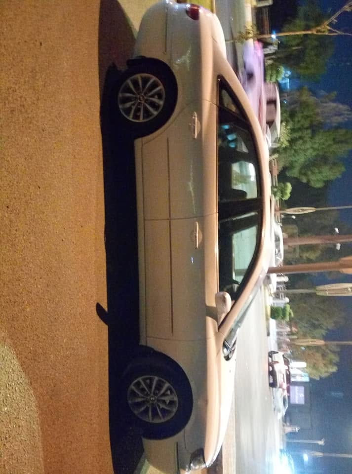 السلام عليكم 
ازيرا موديل 2008 خليجي شركه
الكاصد فوول مواصفات الاخير
اسلايت حساساة خلفيه مرى شفط
بردة خلفيه قلاب مع البك اشاير بالمري
كراسي كهرباء حار بارد استيرن متحرك
عند التشغيل ابريك متحرك كهرباء حسب
الطلب السيارة صبغ ٣ قطع فقط بدون ا
اي ضربه ودواخل كير محرك تبريد صدر
كوله كفاله تخم تاير جديد اترايك 
وين ميعجبك ااسيارة نضيفه جداا
السعر 88 وبيها مجال العنوان فلوجه
*********** واتس
***********
