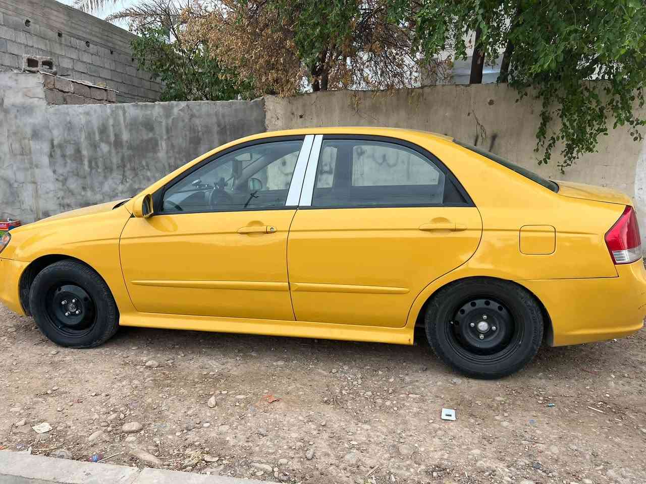 سلام عليكم سبكتره للبيع موديل ٢٠٠٧ كير محرك حلوات الكشر نضيف رقم  جديد السياره حلوه ما ناقصه شي للاستفسار*********** المكان ديالى السعر 65وبيه مجال
