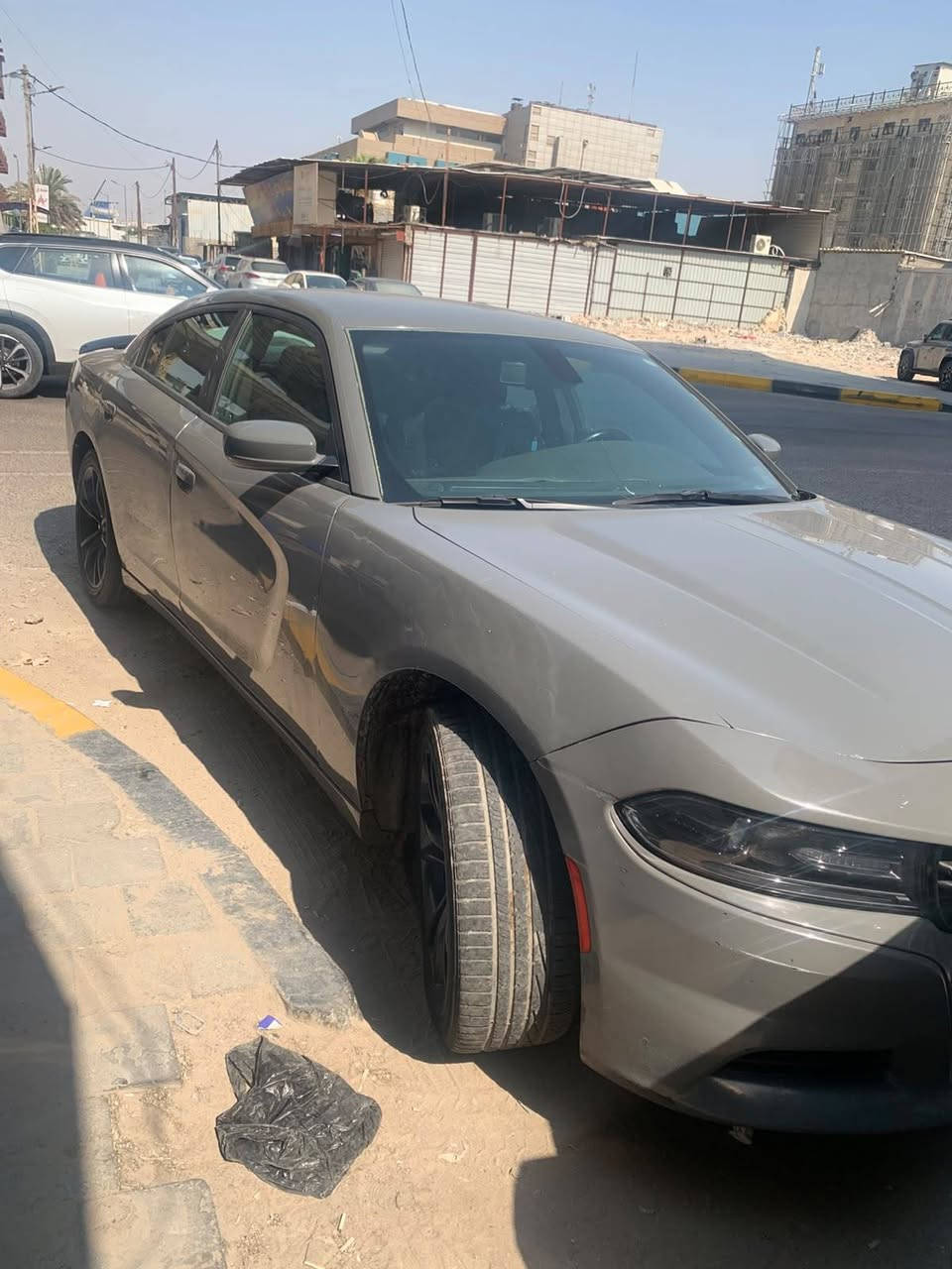 السلام عليكم جارجر مديل 17 سياره كفاله صار بيها بارد بالباب شخط sxt بدون حادث داخله تقرير غرق السعر 175 رقم بصره بااسمي تحويل ثاني يوم  الاستفسار اتصال ع رقم ***********
