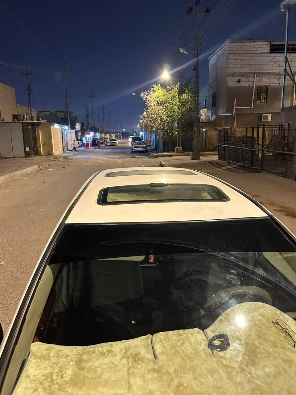 ابسم • ٢٠٠١ • بصرة