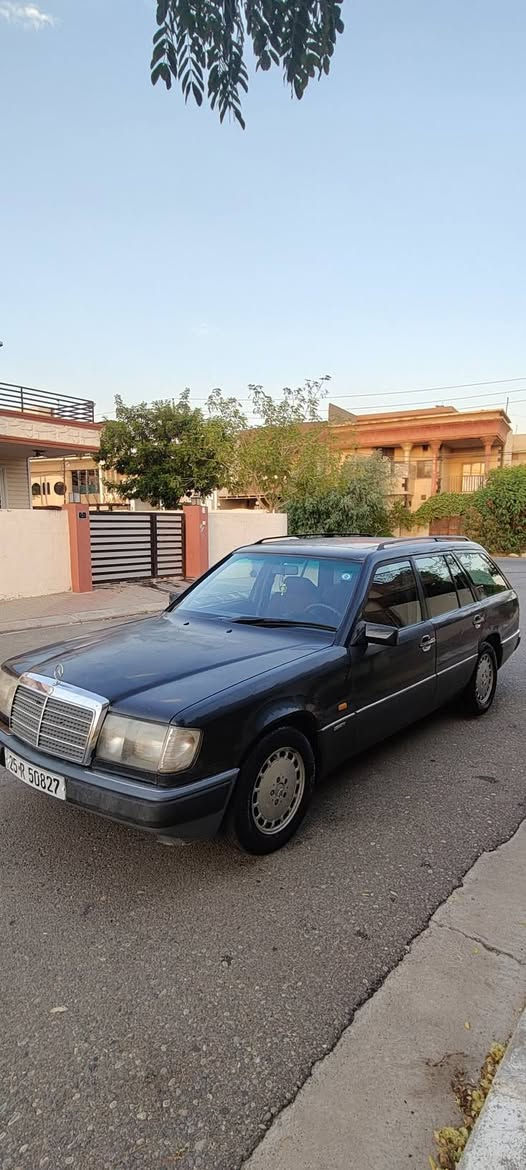 محرك 300 بلادي 6 سلندر
بدون ضربه بدون خياس
قواعد دبلات سليمه بدون تصليح 
كير اوتو 
كهربايات جاهز كلها شغل 
تبريد نقص غاز
رقمها كركوك سنوية جديدة

سعره 36 بيها مجال 
مكانه بكركوك 
***********
