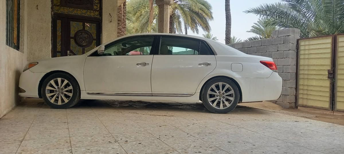 افلون موديل ١١ خليجي للبيع او مرواس بموديل اقل محتاج فلوس بيها صبغ جاملغ امامي يمنى بدون دواخل ومعجون رقم بغداد بااسمي سيارة جاهزة من كل شي *********** السعر ١٧٠
