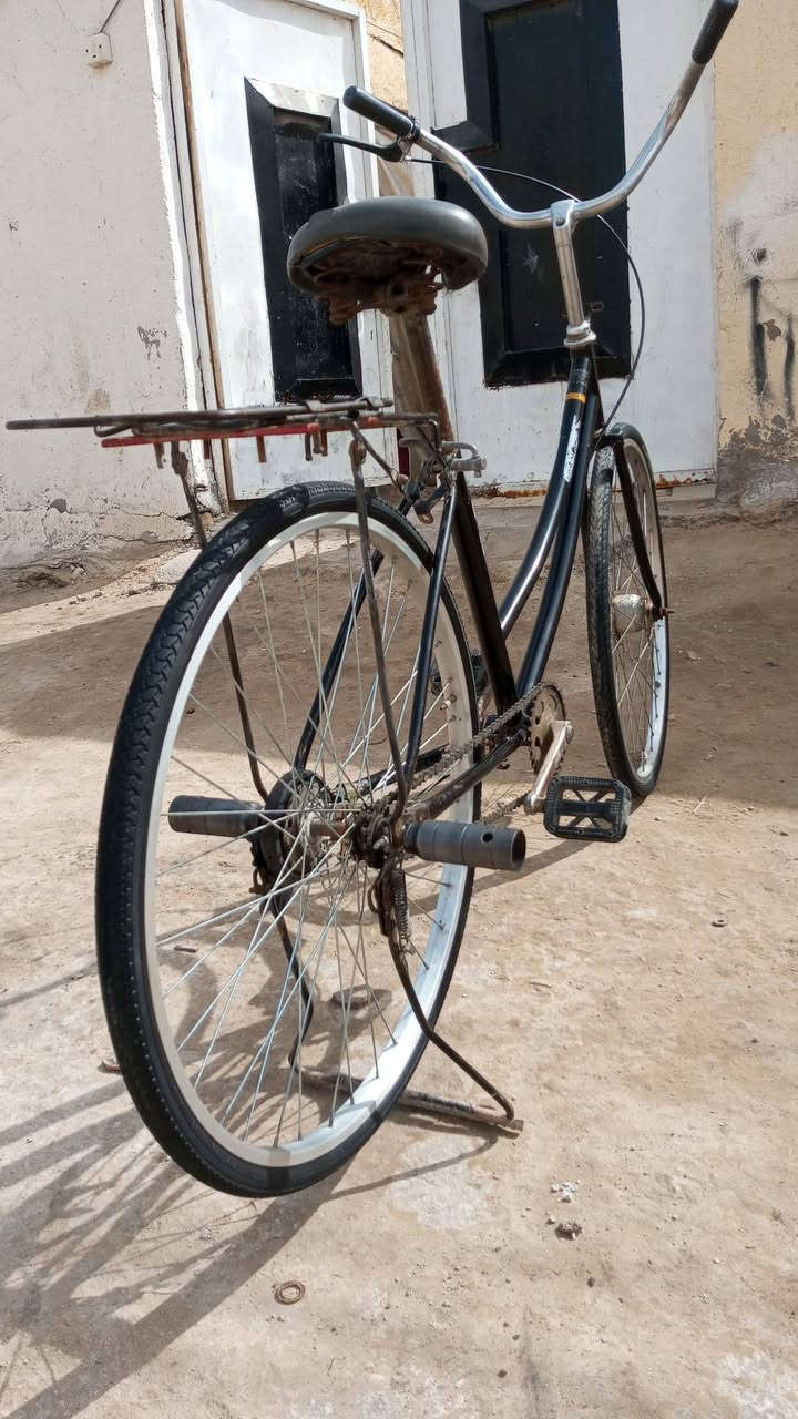 مرخصت ابو الكروب سلام عليكم  باسكل للبيع حجم 26  مديل 17سونوس مدل وياله 21حاويه سعر 80وبي مال للشرايه ماكان دوانيه قضاء مهناويه رقمي ***********
