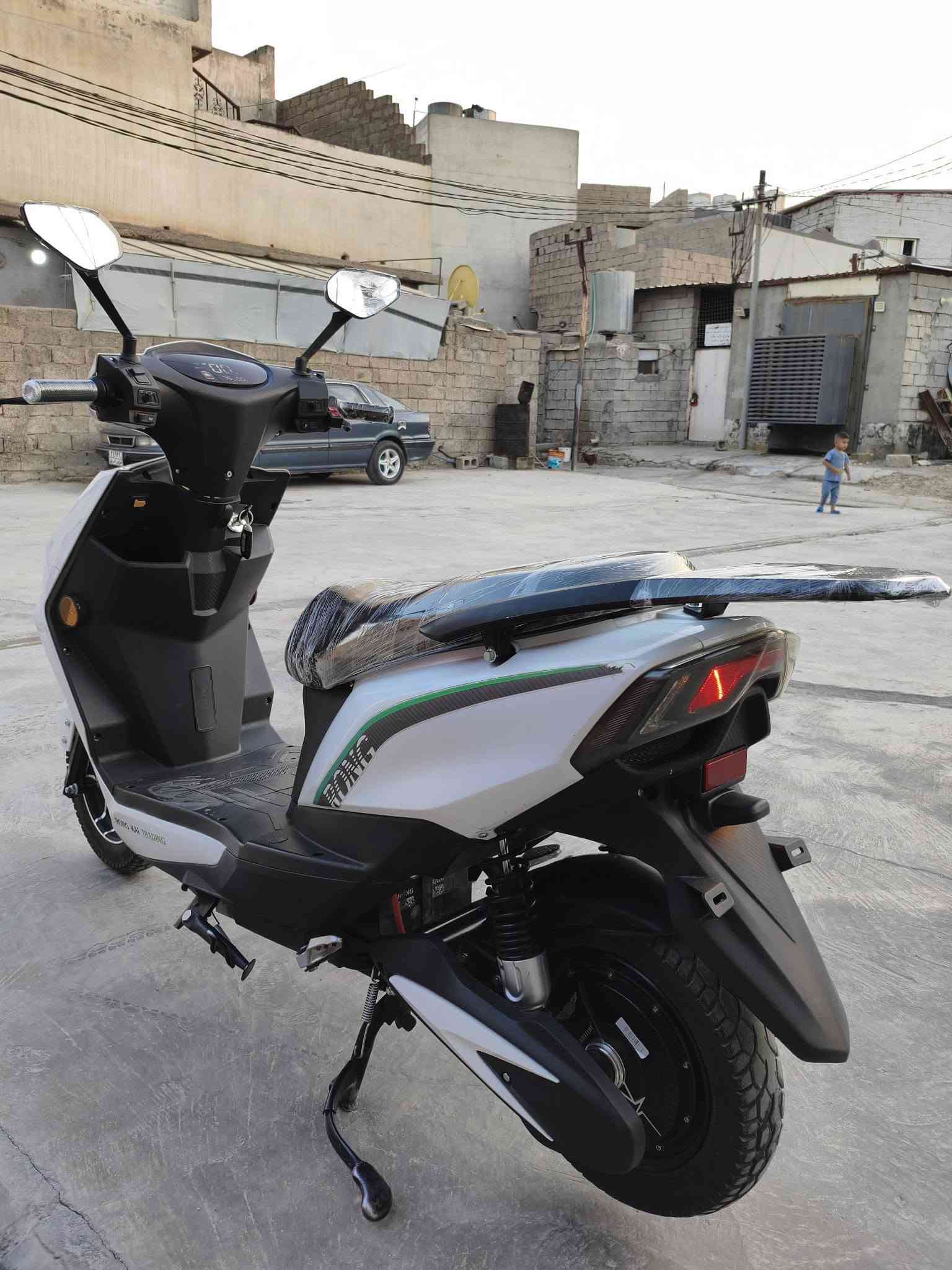ماطور شحن 2025
سكنس RONG
6بطاريات كبير شرط فحص 
تشغيل عن بعد 
تايرات اثنين نضيف 
نضام R
اربع نمر 
كهربائيات كله شغال 
سعر 650بي مجال 
عنوان ديالى جلولاء 
***********
