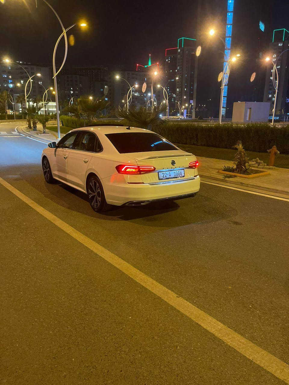 Volkswagen Passat 2021 SE 
کلین تایتل 
مواسەفات SE مەعروف سلاید رادار کوشن جلد و هیتەر 
هیچی نیە و بە ناوی خۆمانە 
ژمارە مۆبایل *********** أربيل, العراق
