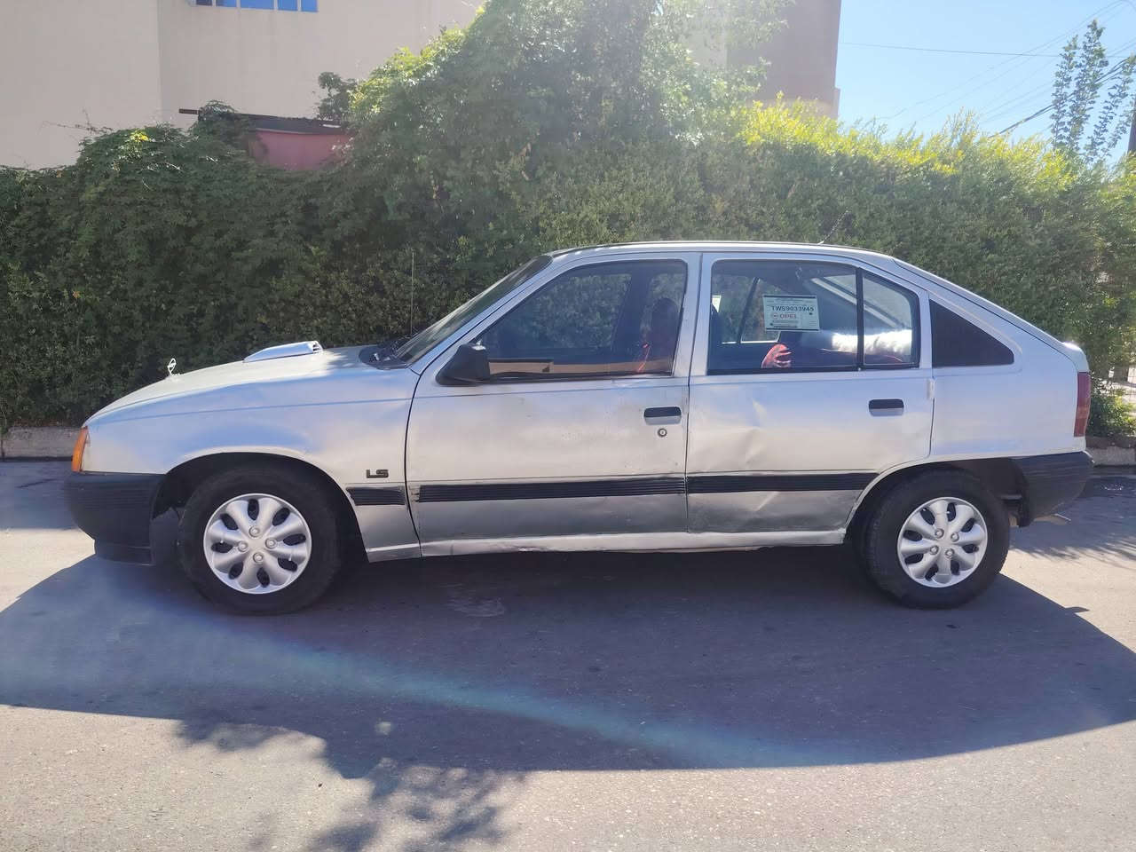 اوبل كاديت حجم 16
موديل 91 سنويه ورقم جديد تنتهي بل 29
كير مكينه شرط والنضافه كدام العين السعر 17بيع مستعجل الاتصال *********** ///***********

