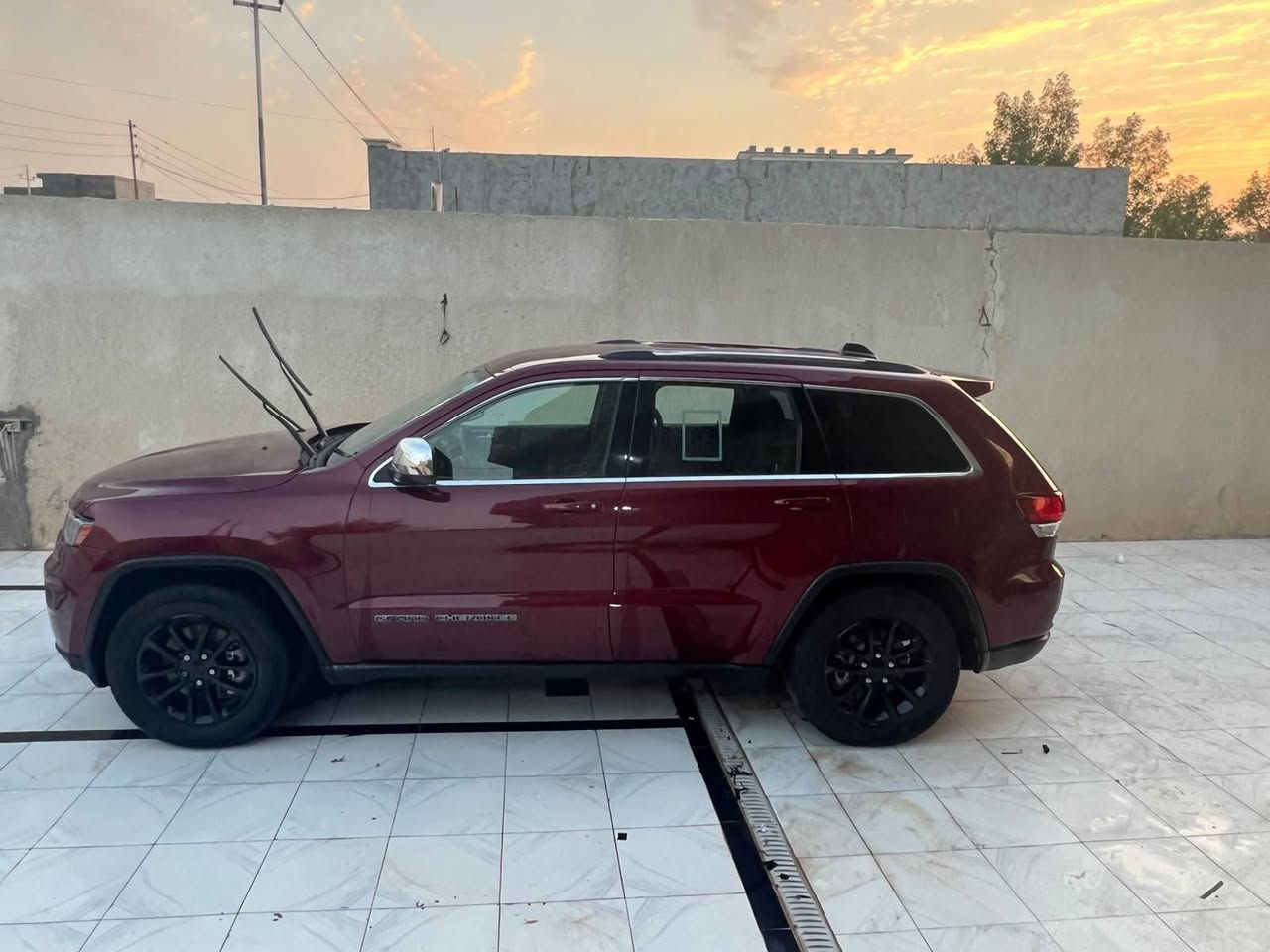 🚨 للبيع | جيب شيروكي موديل 2021 🇺🇸

✨ Jeep Cherokee 2021 – وارد أمريكي ✨

🔹 موديل: 2021
🔹 وارد: أمريكي 🇺🇸
🔹 السيارة بحالة جيدة
🔹 مكينة وقير بحالة ممتازة حسب الفحص
🔹 السيارة جاهزة للاستخدام
🔹 الفحص متاح للجادين
🔹 البيع للجادين فقط

💰 السعر:  195مناسب وقابل للتفاوض للجاد
📍 الموقع: البصرة
***********
📞 للاستفسار والتفاصيل، مراسلة خاص
🔥 فرصة حلوة للي يدور شيروكي نظيفة وبسعر مناسب
