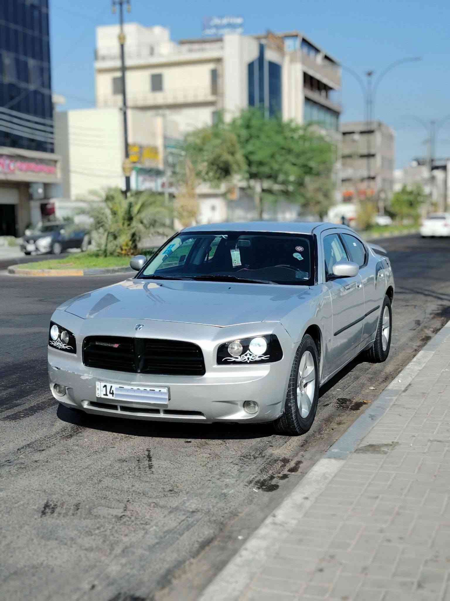 2010 رقم بصرة انكليزي تحول هزه جديده مكفوله من الضربه شاصي لغد كفاله صبغ عام جراد مكينه 3500 المرغوبه كير جديد حداده جديده شاشه جبيره
تو ويل اصل تخم تاير تمام سياره استخدام شخصي جاهزه للأخير ما ذب عليها الف سنويه مجدده لايت زنون عالي ناصي
كشنات كهربائي تحكم دواسات كهربائي تبريد ثلج منضومة كامله السعر 92  قابل للتفاوض عنواني البصره ***********
