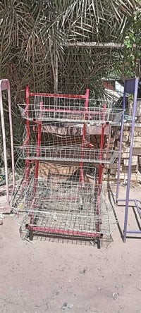 عارضة اجباس و ميز المنيوم للبيع 07890296214