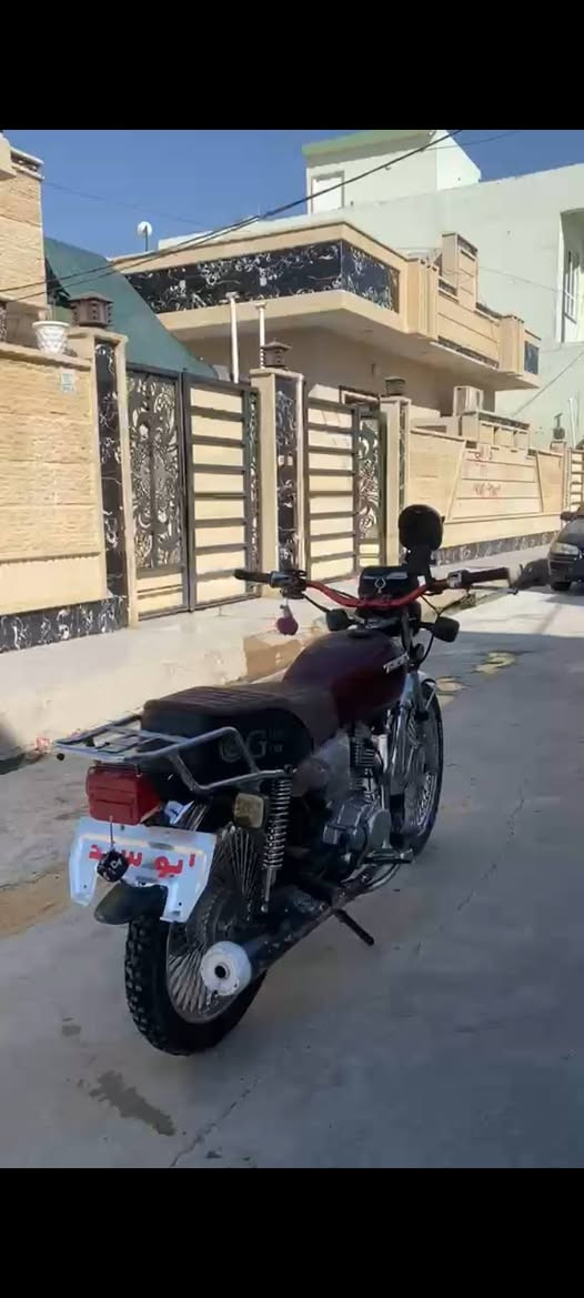 سلام عليكم نامه شلامجه للبيع موديل23 
مبدل ولفات وايرمنيه واكفه 
السعر 480 وبيها 
شراي طب خاص 
مو شراي لا تعبني 
***********
