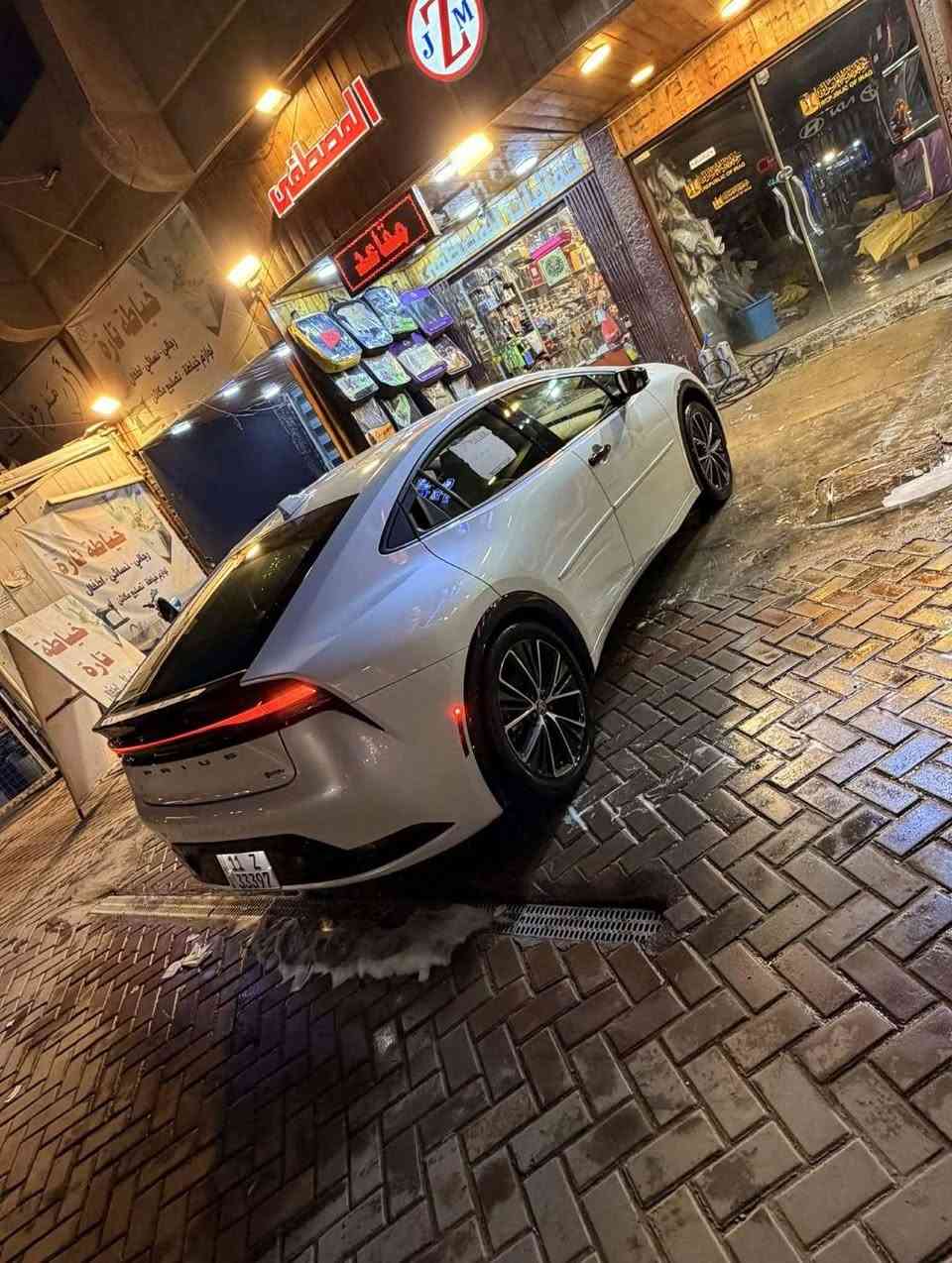 تیوتا بریوس 2023 بیع او مراوس فئه xle فول عدا البنوراما حادث جاملغ فقط صطحی ایرباك برده فقط قطعه وحده صبغ بدون دواخل بدون اي ضرر قوي ماشيه 27 الف کیلو رقم بغداد الجديد بسمی تحویل ثاني يوم شبه ممیز مود اربع انضمه قیاده Ev 
بصمه فول تحکم ستیرن رادرات 360تحديد مسار توقف ذاتي اوامر صوتیه 
لایت Auto 
حساس امامی حساس خلفی داخل ابيض شاحن لاسلکي 
اناره محیطیه 
تدفئه ستیرن کشنات جلد کشن کهرباء تدفئه کشنات تدفئه ستیرن اناره داخليه بل دشبول بلادي لایت ed 
لد امامي مع لد خلفي شاشه الکترونیه 
ابل کار بلی السياره کامله وجاهزه ومناقصها اي شي مكان السیاره بغداد الشعله الاستفسار ***********
